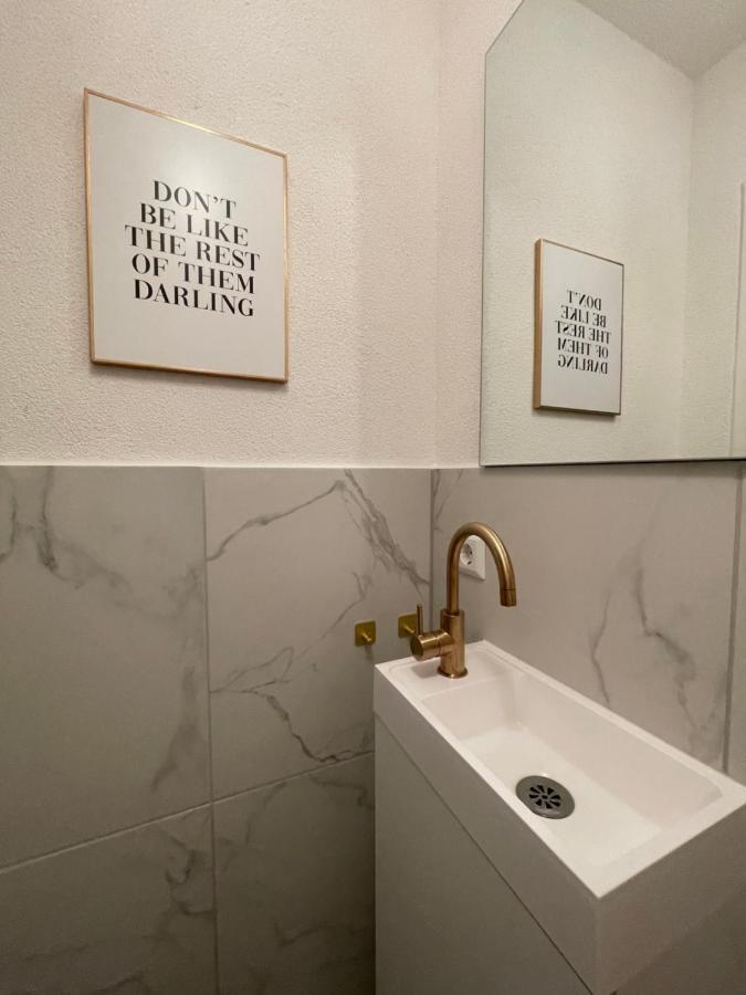 Luxus Apartment Am Fremersberg - Zentral - Mit Sauna & Badewanne バーデン＝バーデン エクステリア 写真