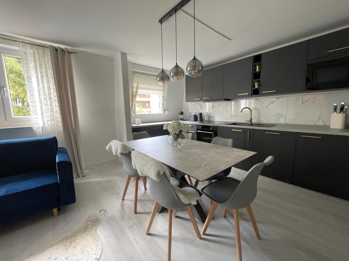 Luxus Apartment Am Fremersberg - Zentral - Mit Sauna & Badewanne バーデン＝バーデン エクステリア 写真